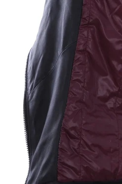 Giubbino chiodo in pelle con borchie