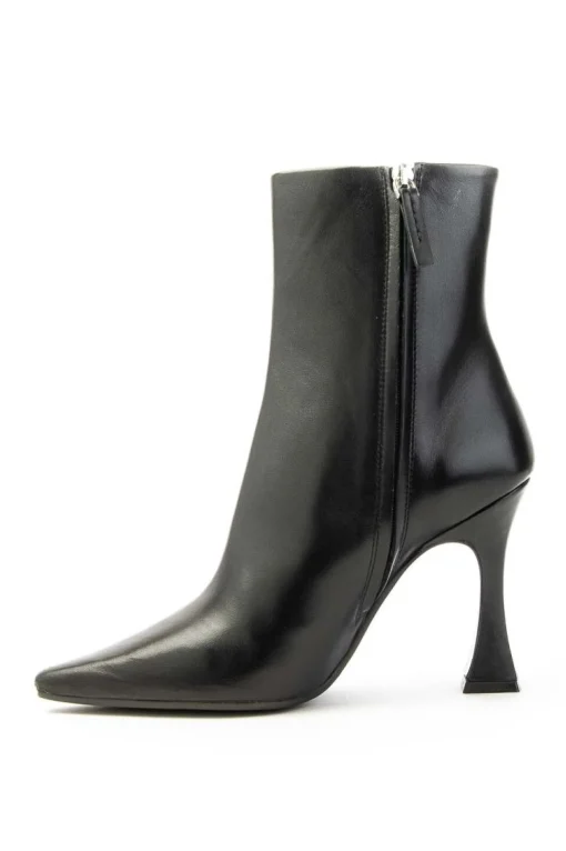 Stivaletto in pelle